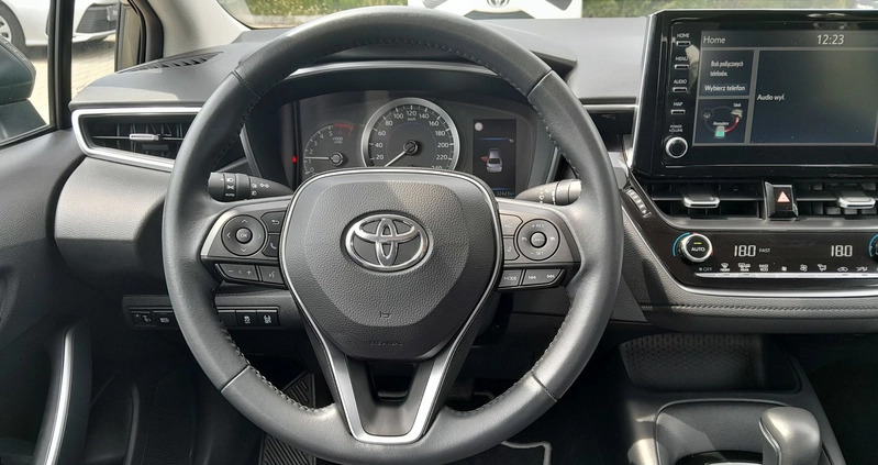 Toyota Corolla cena 99900 przebieg: 32415, rok produkcji 2022 z Zawichost małe 191